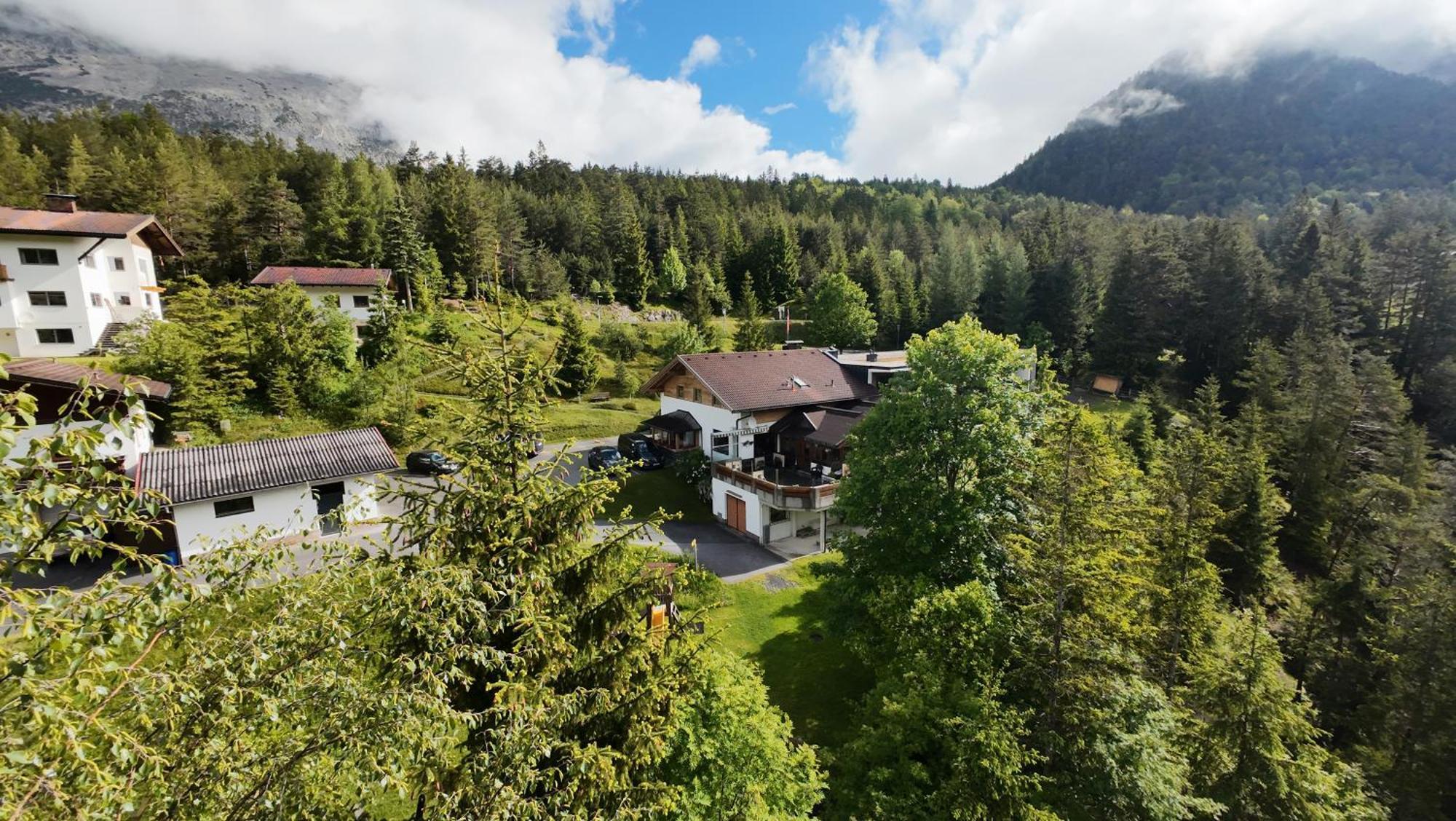Hotel Garni Isarlodge Wiesenhof Scharnitz Zewnętrze zdjęcie