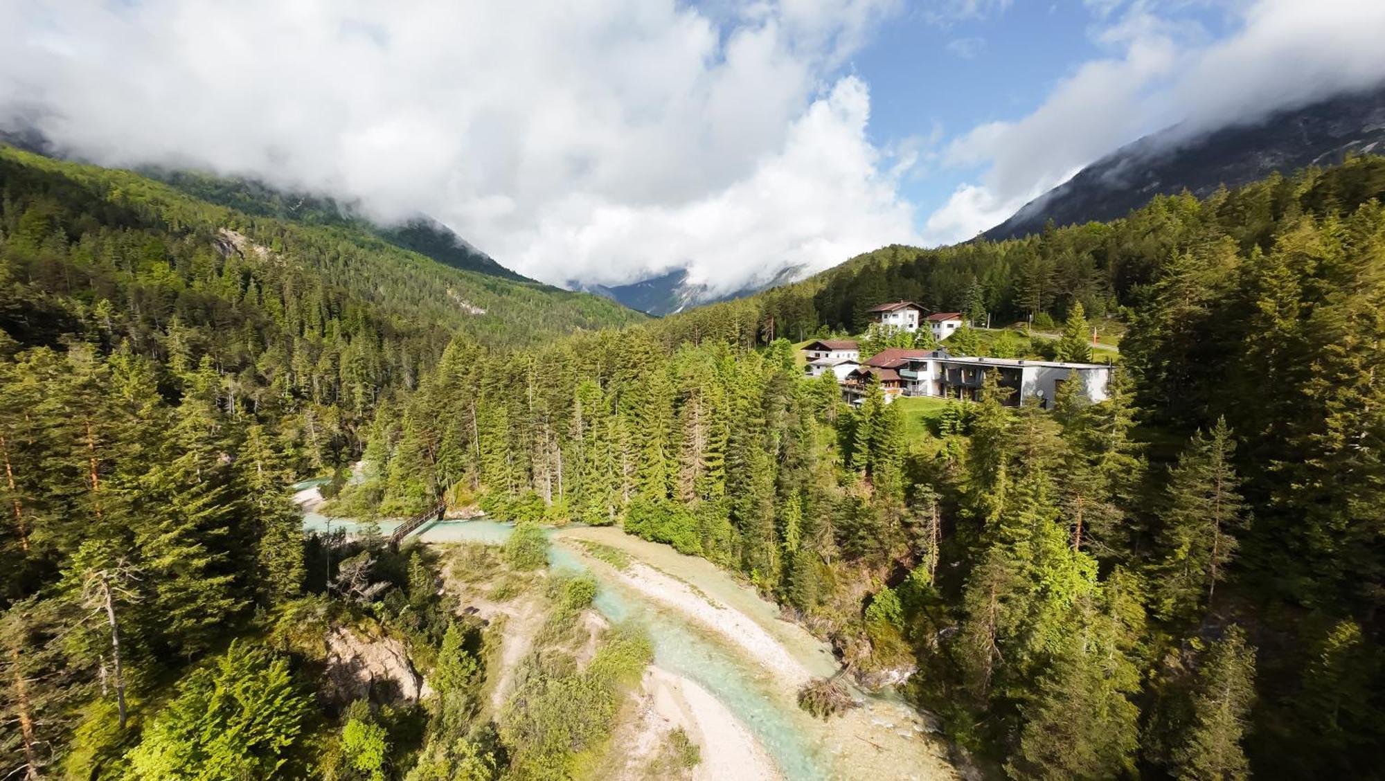 Hotel Garni Isarlodge Wiesenhof Scharnitz Zewnętrze zdjęcie
